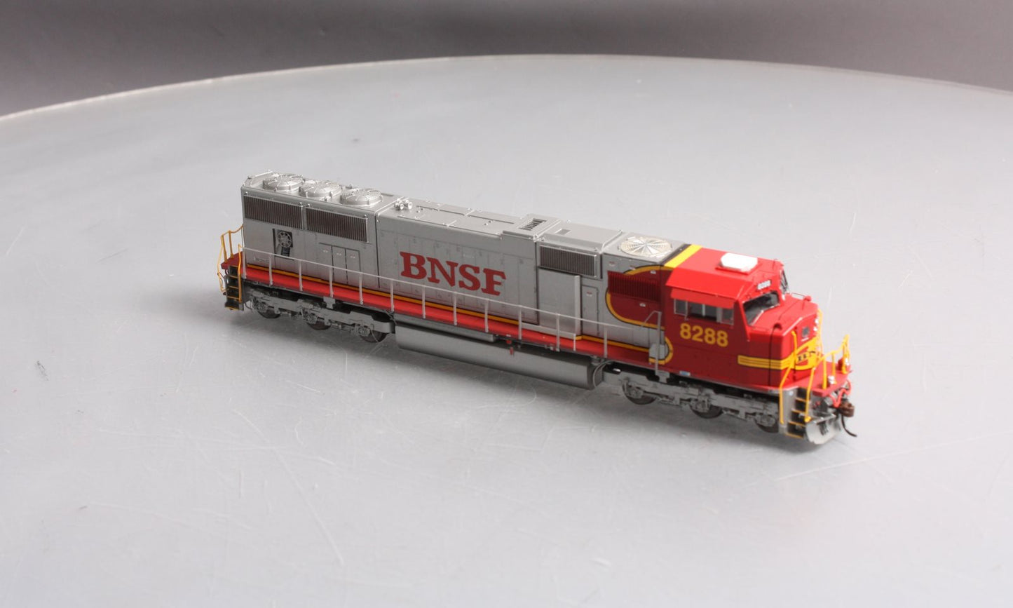 Athearn G69320 HO BNSF SD75I Diesel Locomotive with DCC & Sound #8288