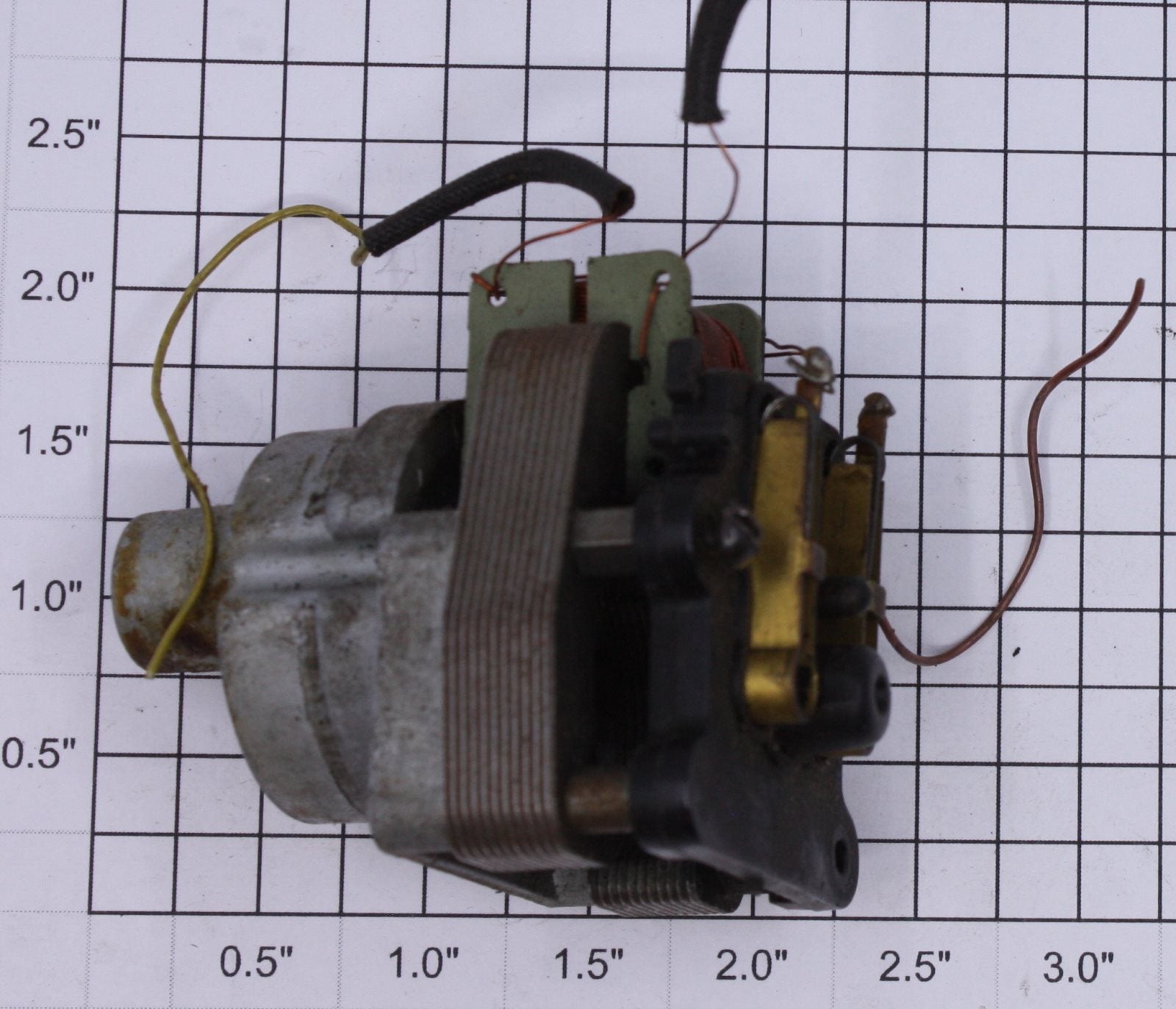 Lionel 3360-46 Burro Crane Motor, Field, and Brush Plate Assembly