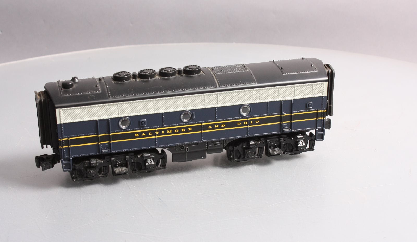 MTH 30-2143-3 Baltimore & Ohio F3 B Unit Non-Powered Diesel Engine LN/Box