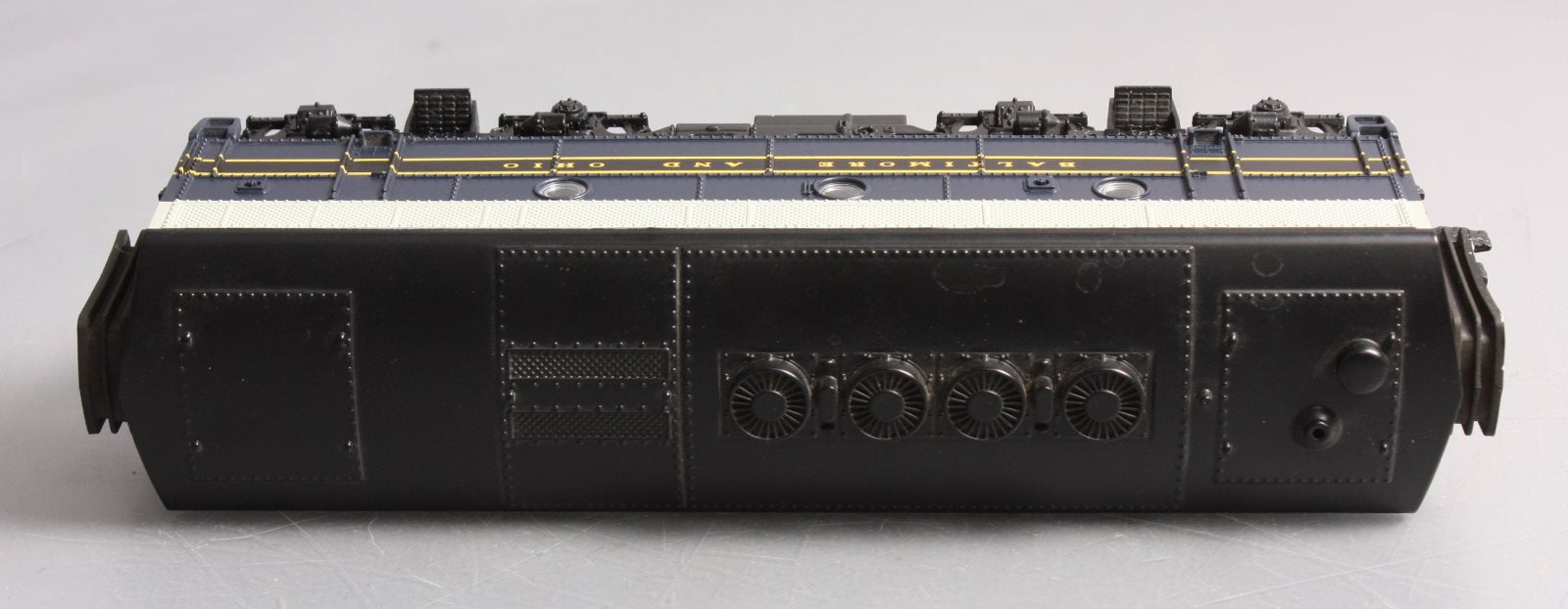 MTH 30-2143-3 Baltimore & Ohio F3 B Unit Non-Powered Diesel Engine LN/Box