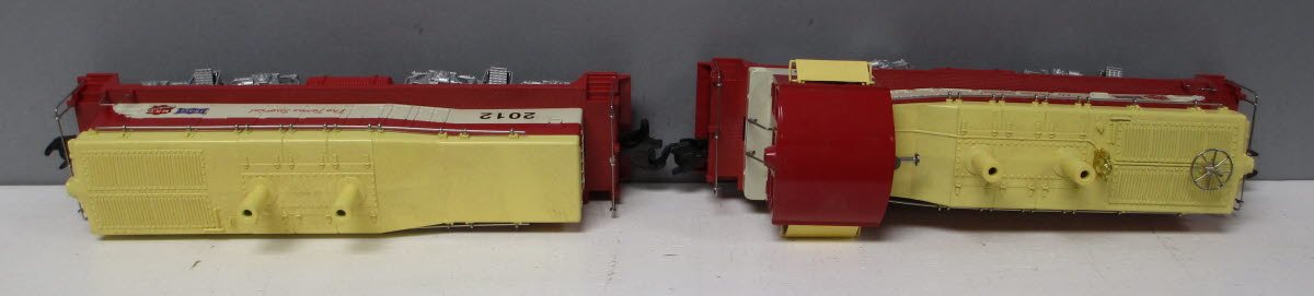 Lionel 6-58526 O MLR LCCA Texas SP NW2 Cow & Calf Set LN/Box