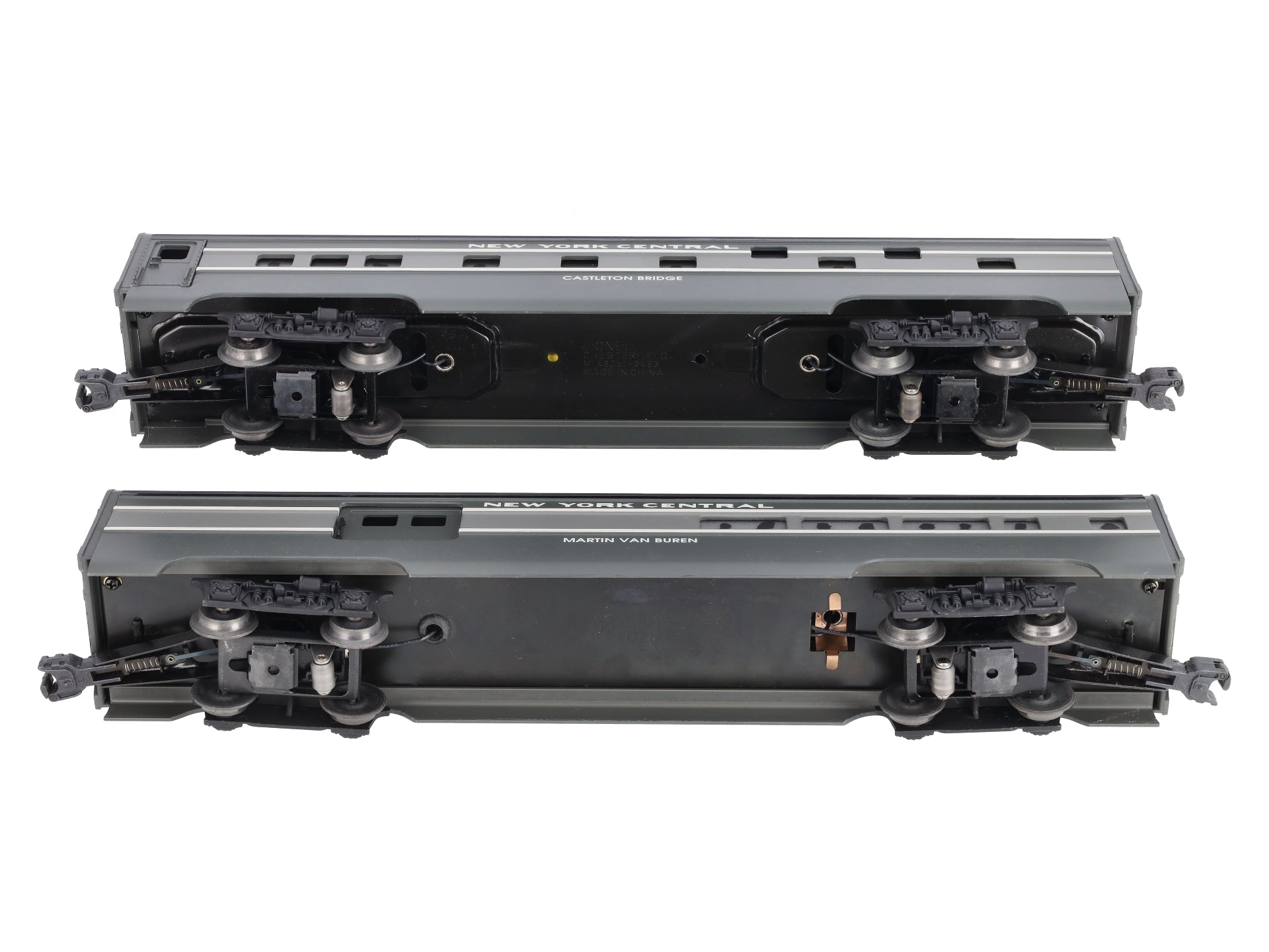 Lionel 6-21780 O Gauge New York Central Aluminum Passenger Car (Set of 2) LN/Box