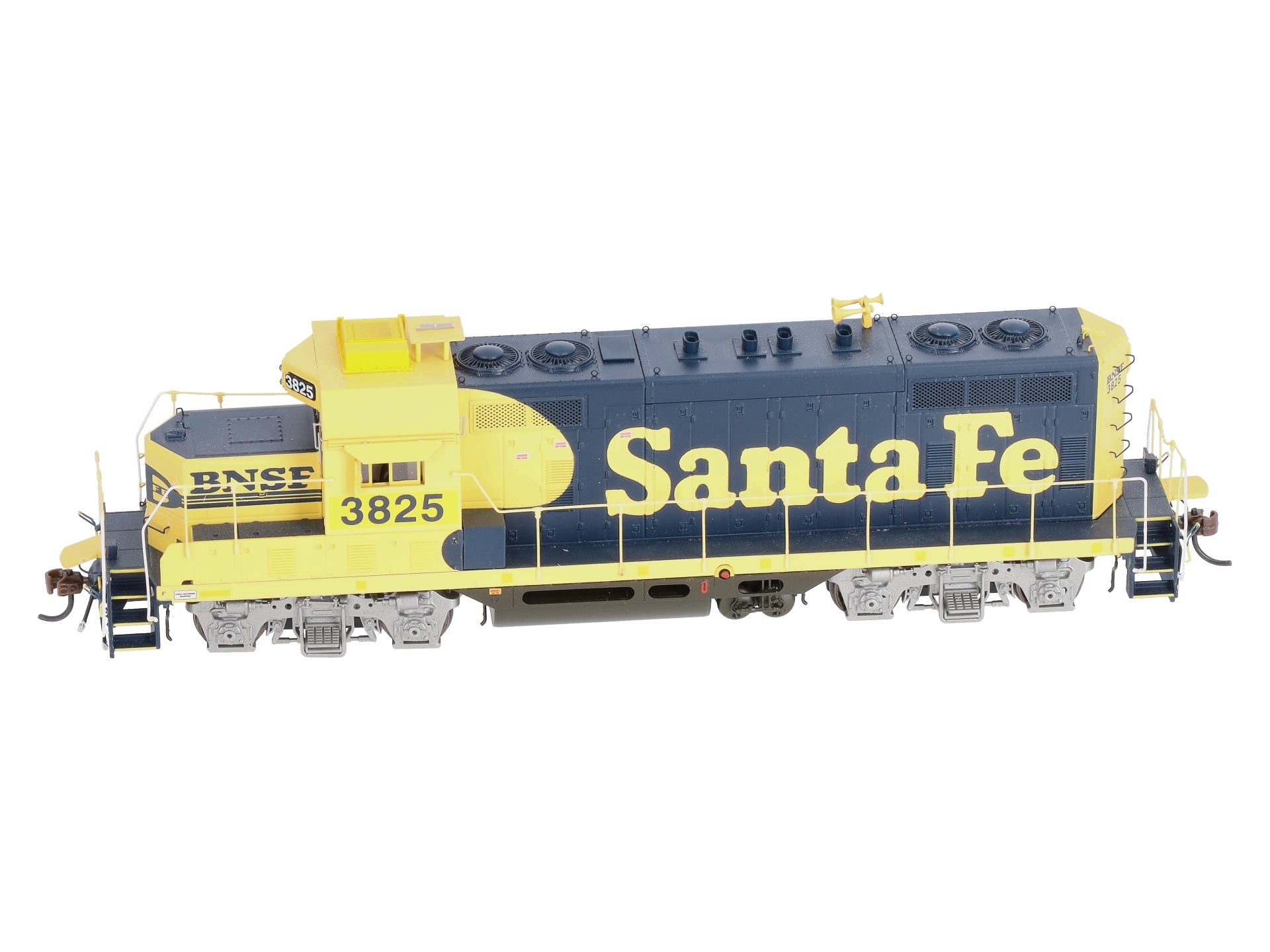 Athearn G65143 HO BNSF GP7u Diesel Locomotive with DCC & Sound #3825