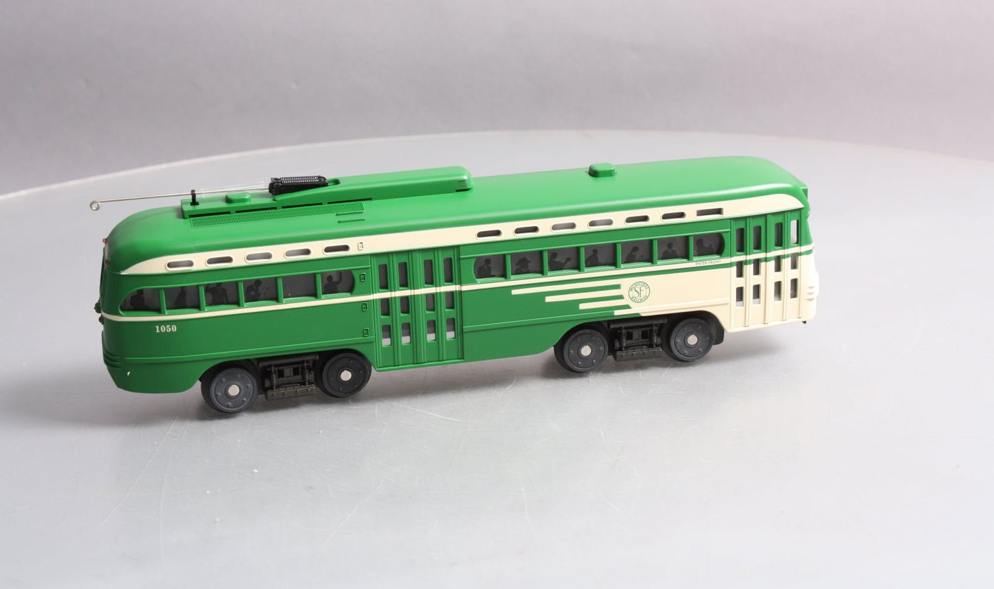 MTH 30-2504-1 O Gauge San Francisco PCC Street Car w/PS1 #1050 EX/Box