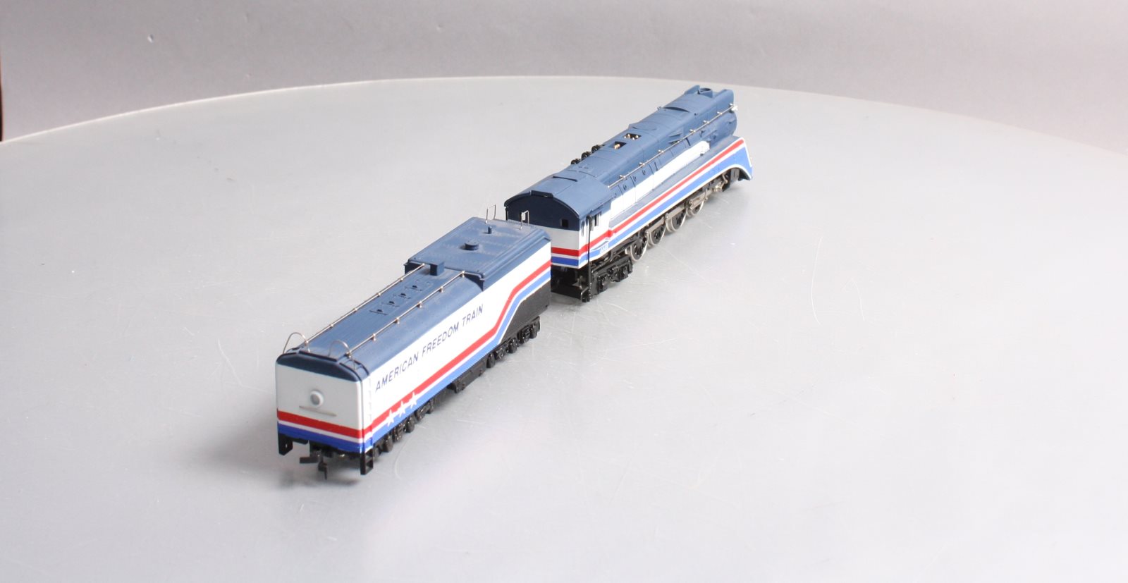 Lionel HO GS-4 Northern American Freedom Train 4-8-4 Steam Loco and Tender #4449 LN/Box