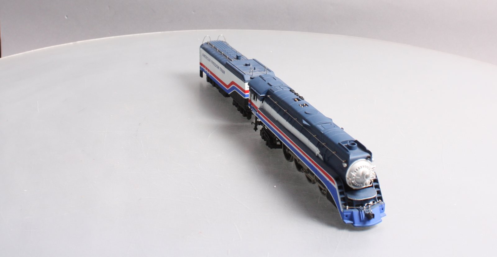 Lionel HO GS-4 Northern American Freedom Train 4-8-4 Steam Loco and Tender #4449 LN/Box