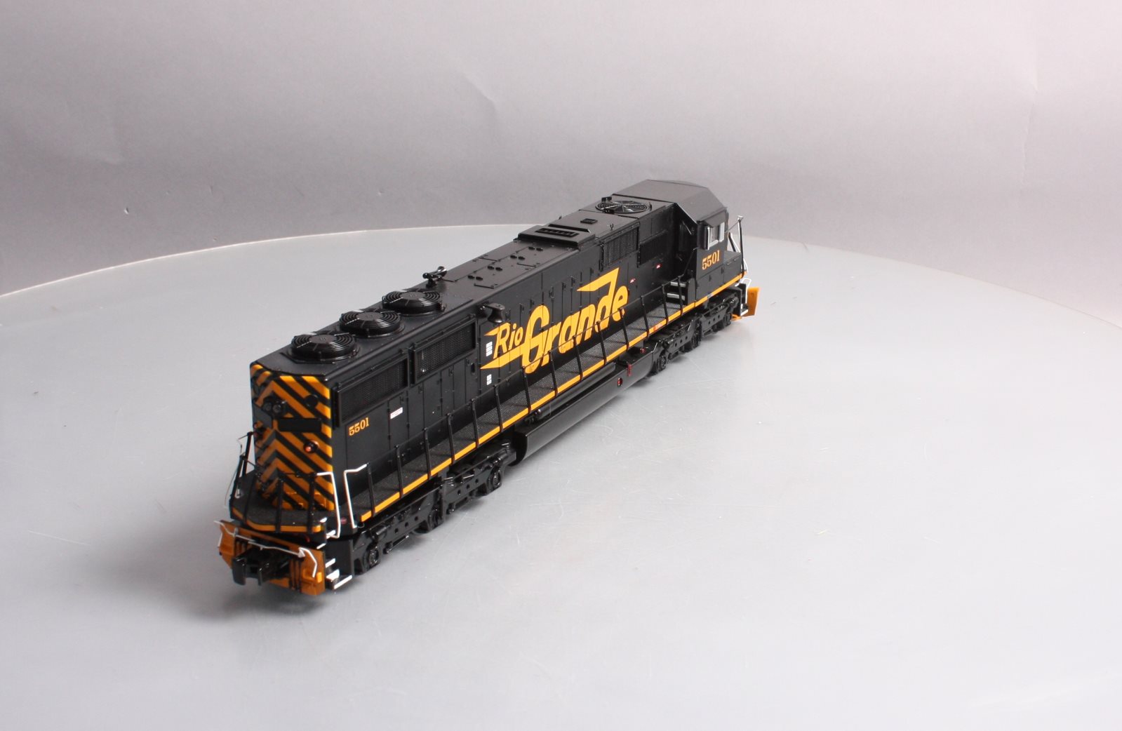 MTH 20-20425-1 O Gauge D&RGW SD50 Diesel Engine w/PS3 #5501 (Hi-Rail Wheels)