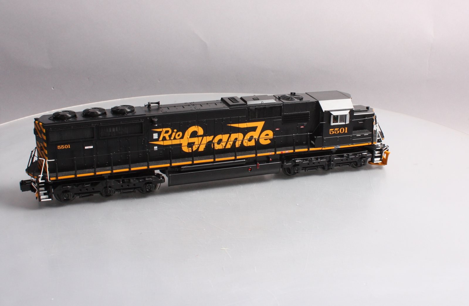 MTH 20-20425-1 O Gauge D&RGW SD50 Diesel Engine w/PS3 #5501 (Hi-Rail Wheels)