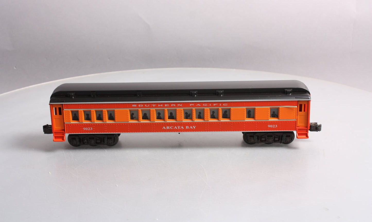 Lionel 6-19023 O Gauge Southern Pacific "Arcata Bay" Madison Passenger Car LN/Box