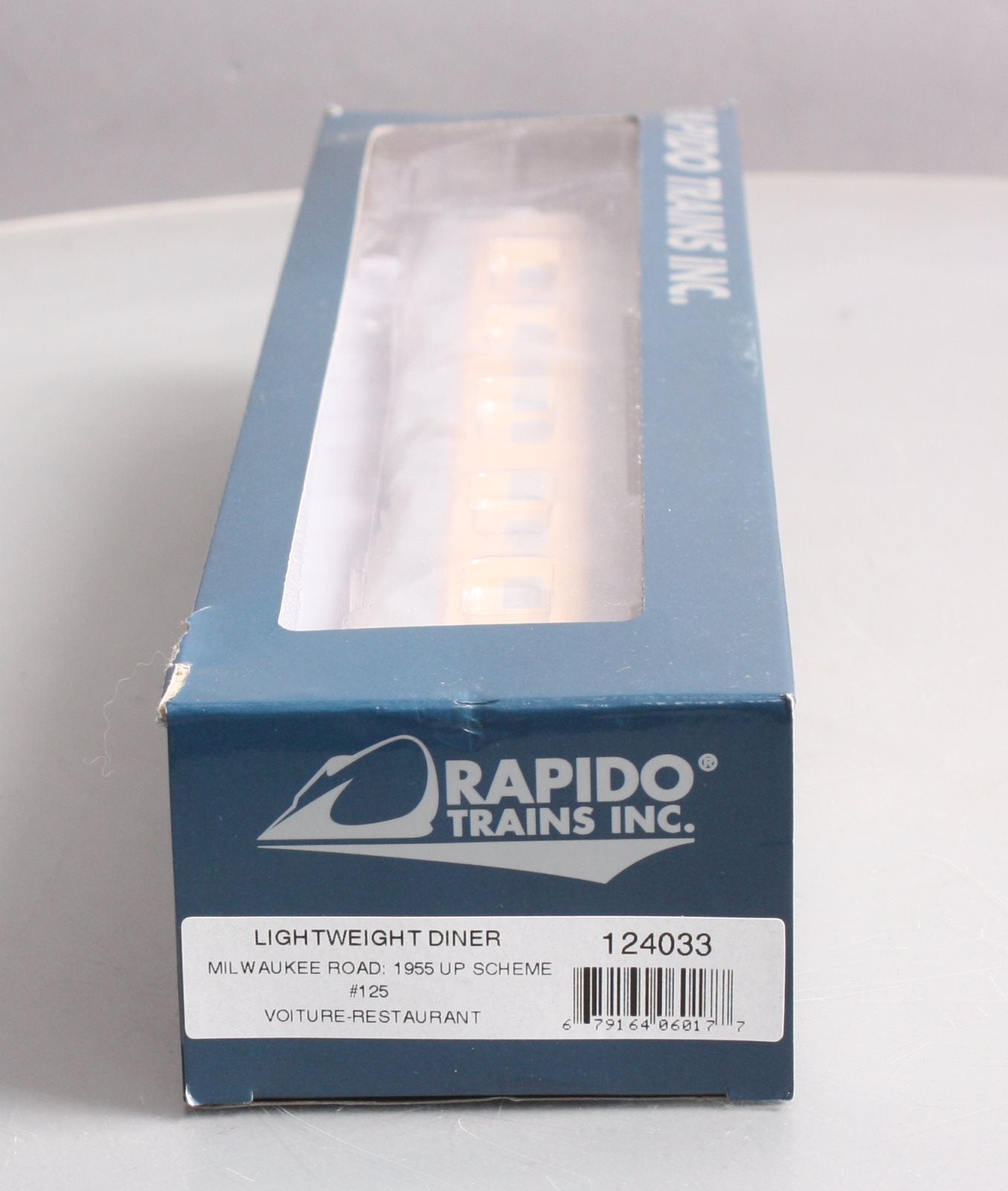 Rapido Trains 124033 HO Scale Milwaukee Road Lightweight Diner #125