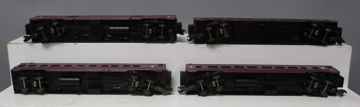 MTH 30-6730 O Canadian Pacific RailKing 60' Streamlined Passenger Set (Set of 4) LN/Box