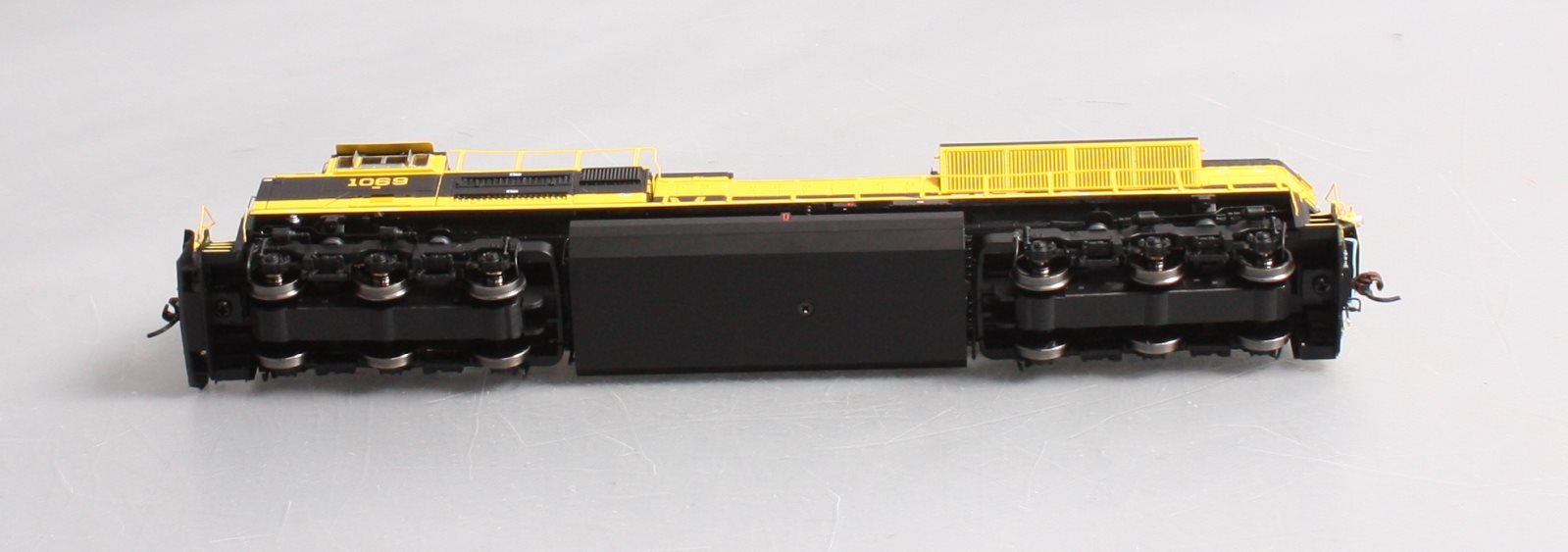 Athearn G68805 HO NS Virginian Heritage SD70ACe Locomotive #1069 w/ DCC & Sound LN/Box