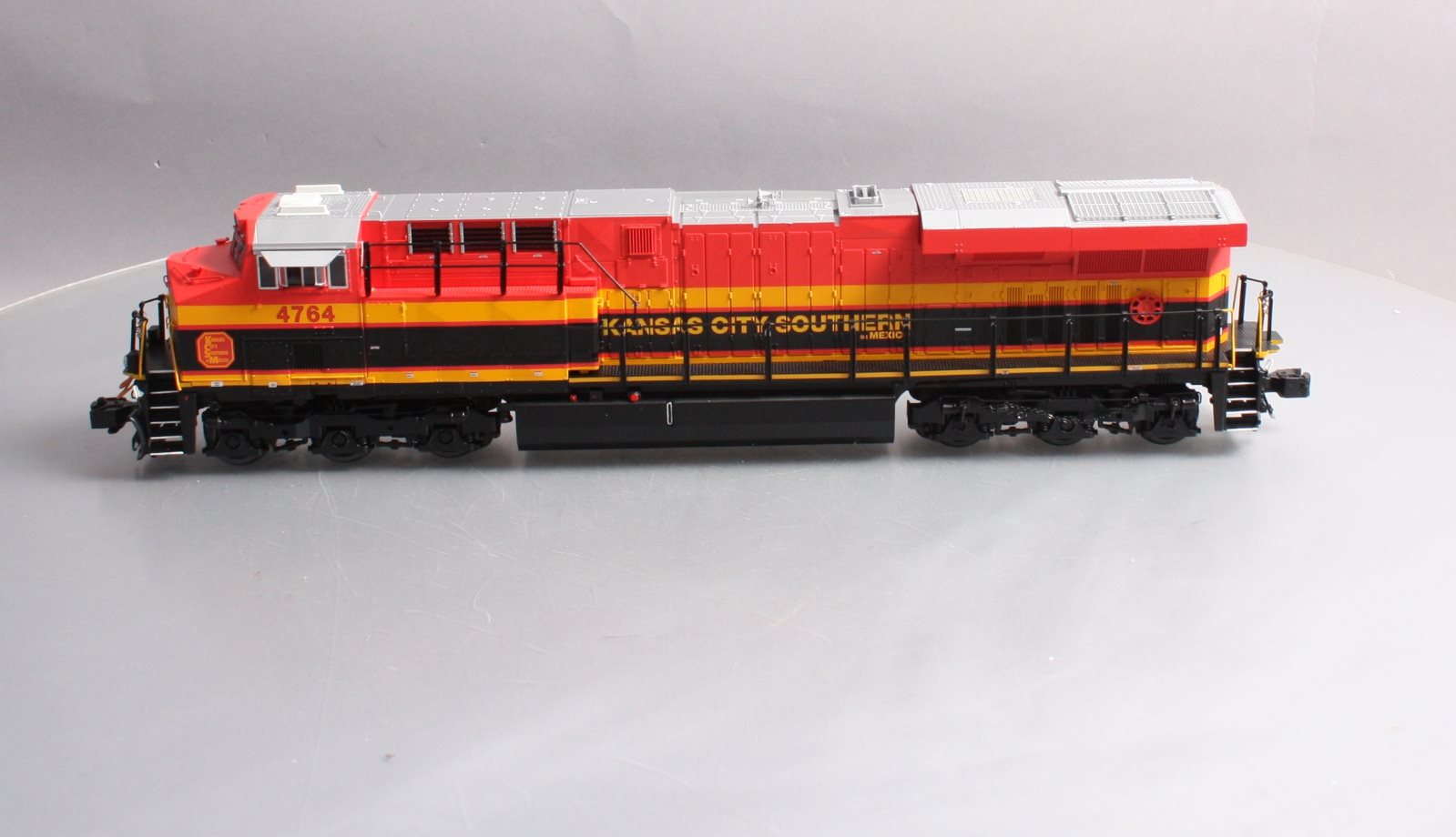 Lionel 2033549 KCS De Mexico Non-Powered ESC44AC #4764 LN/Box