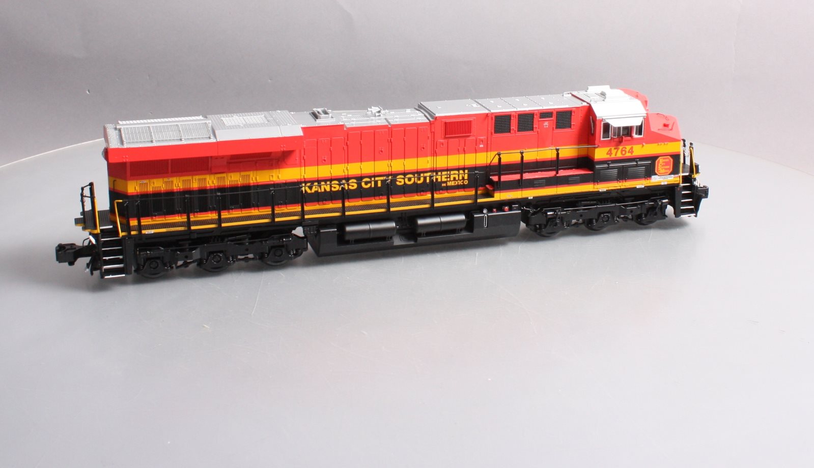 Lionel 2033549 KCS De Mexico Non-Powered ESC44AC #4764 LN/Box