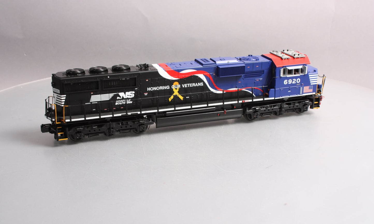 MTH 20-20591-1 Long Island Railroad Alco S-2 Diesel Switcher w/P-S 3.0 #447