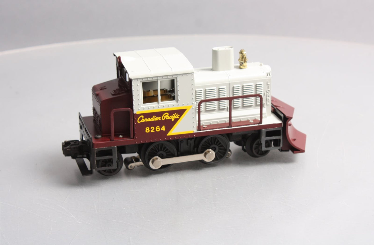 Lionel 6-8264 O Gauge Canadian Pacific Diesel Snowplow Locomotive EX/Box
