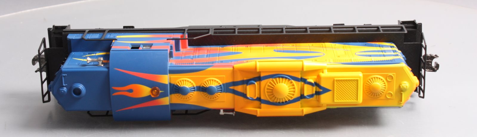 Lionel 6-18575 O Custom Series-1 'Hot Rod GP-9 Diesel Locomotive w/RS NIB