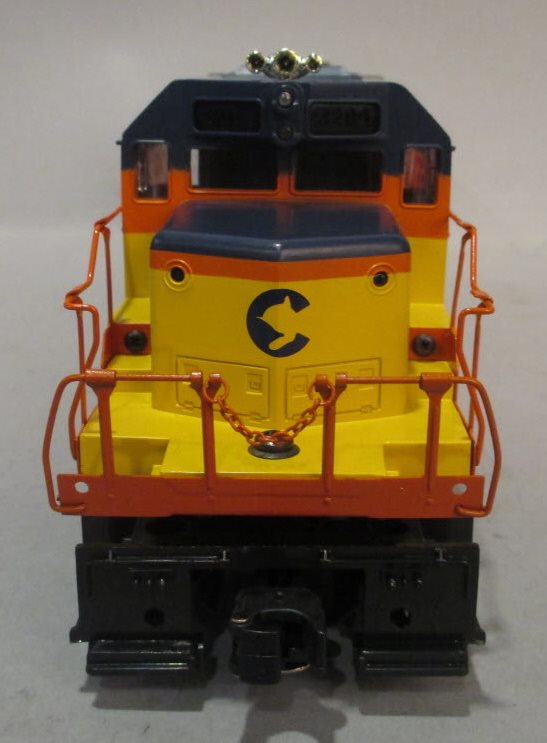 Lionel 6-18204 O Gauge Chessie System SD40 Non-Powered Diesel Locomotive #8204 LN/Box