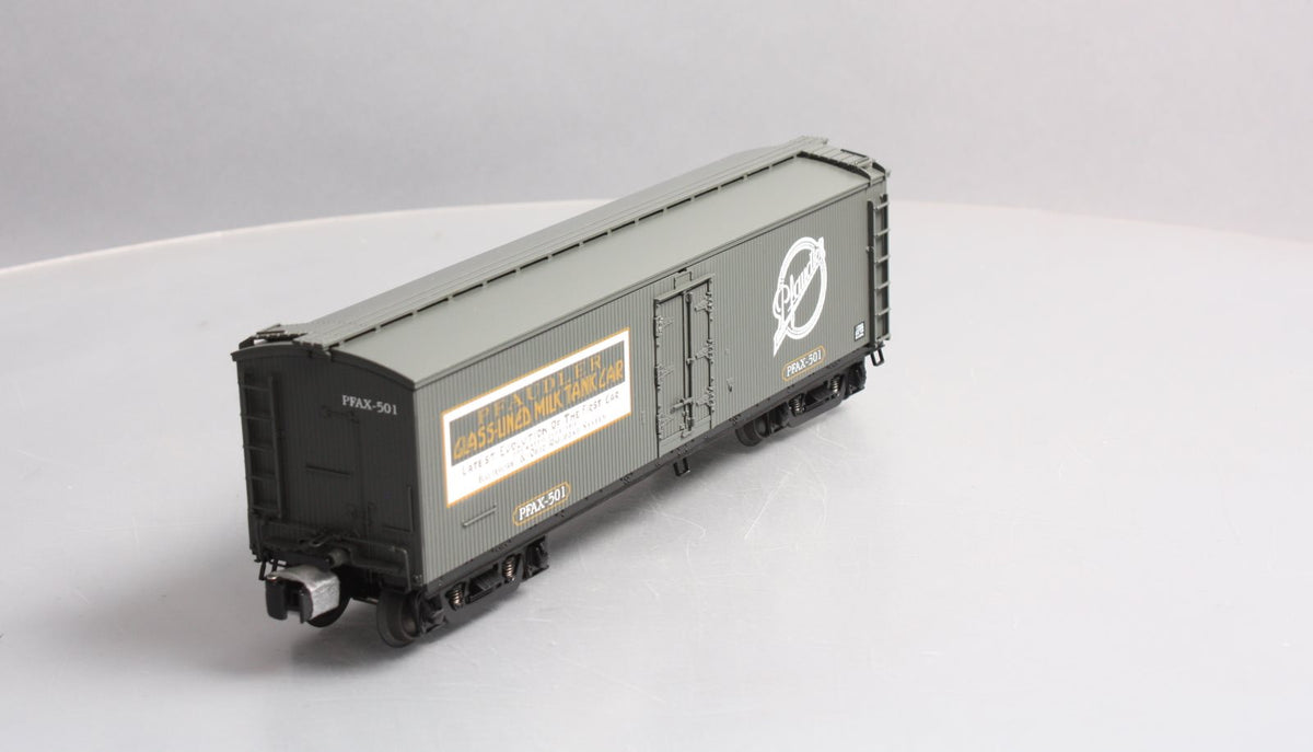Lionel 6-17332 O Gauge Pfaudler Milk Billboard Refrigeraor Car w/ Tanks #501 NIB
