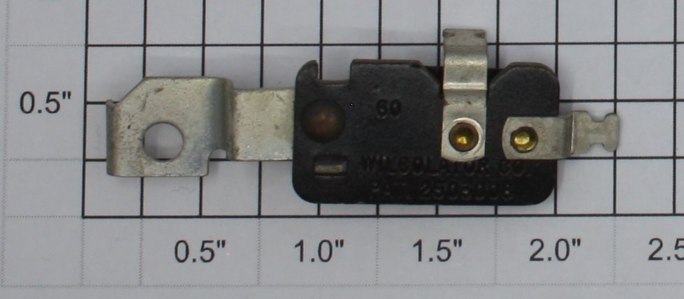 Lionel 1053-37 60 Watt Circuit Breaker