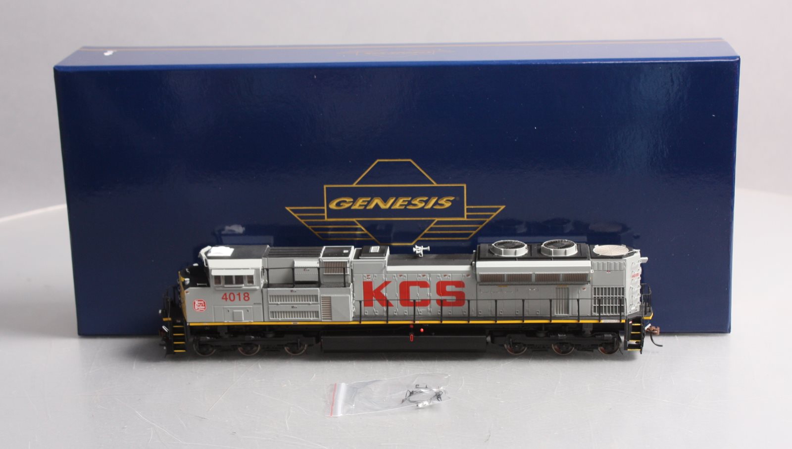 Athearn G68874 HO KCS SD70ACe Diesel Locomotive with DCC & Sound #4018