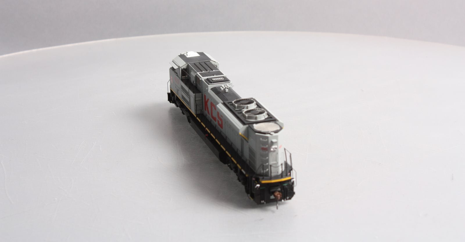 Athearn G68875 HO Scale KCS SD70ACe Diesel Locomotive #4023 w/DCC & Sound