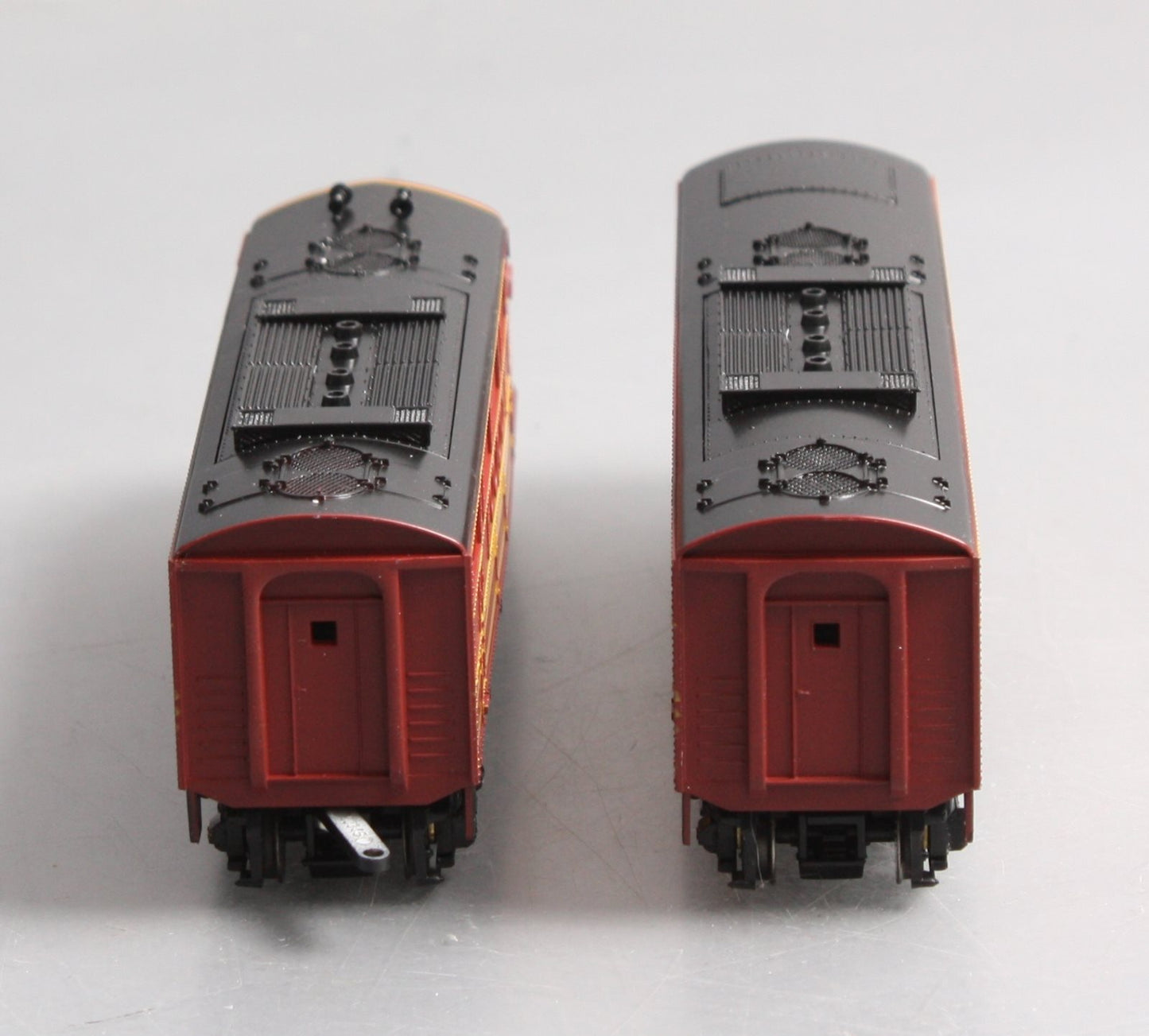 Stewart 5030 HO Boston & Maine FT A/B Powered/Dummy Diesel Locomotive Set MT/Box