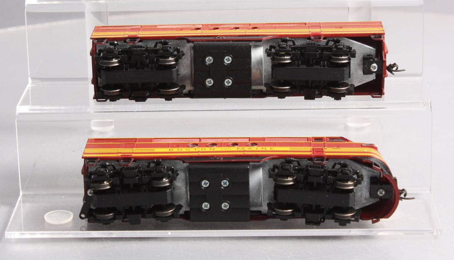 Stewart 5030 HO Boston & Maine FT A/B Powered/Dummy Diesel Locomotive Set MT/Box