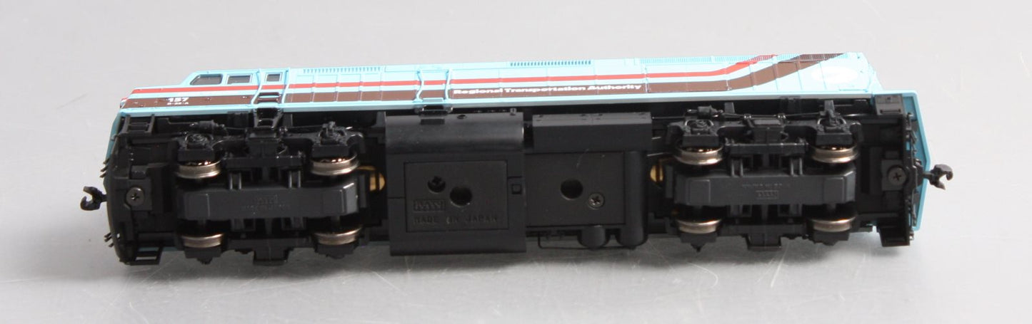 Kato 37-6562 HO Chicago RTA EMD F40PH Diesel Locomotive #157