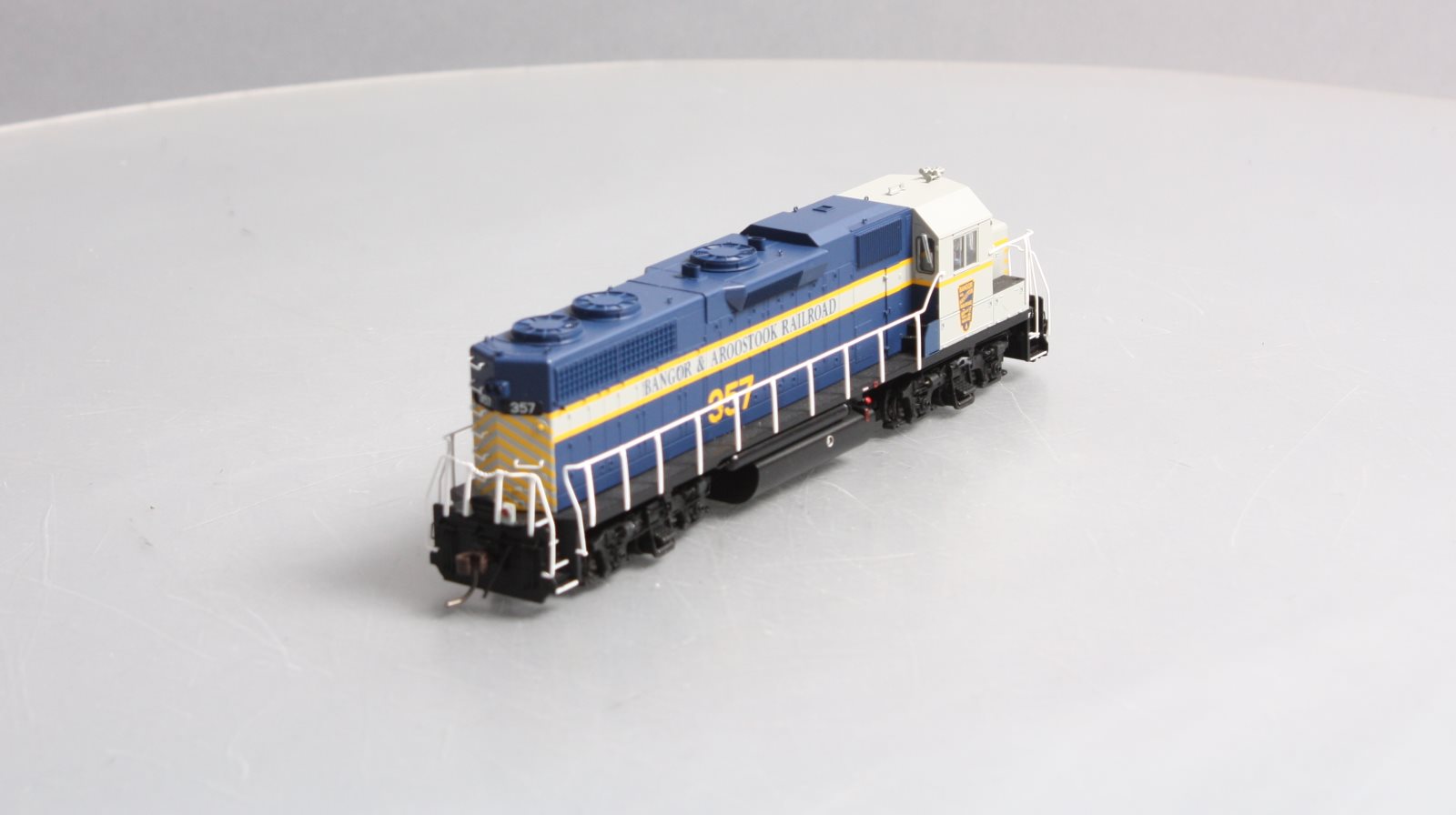 Atlas 10003208 HO Bangor & Aroostook GP38 Diesel Locomotive #357