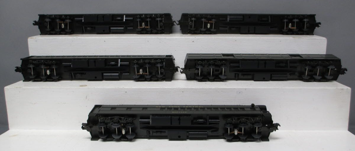 MTH 20-4005 O Gauge New York Central 70' Madison Passenger 5-Car Set LN/Box