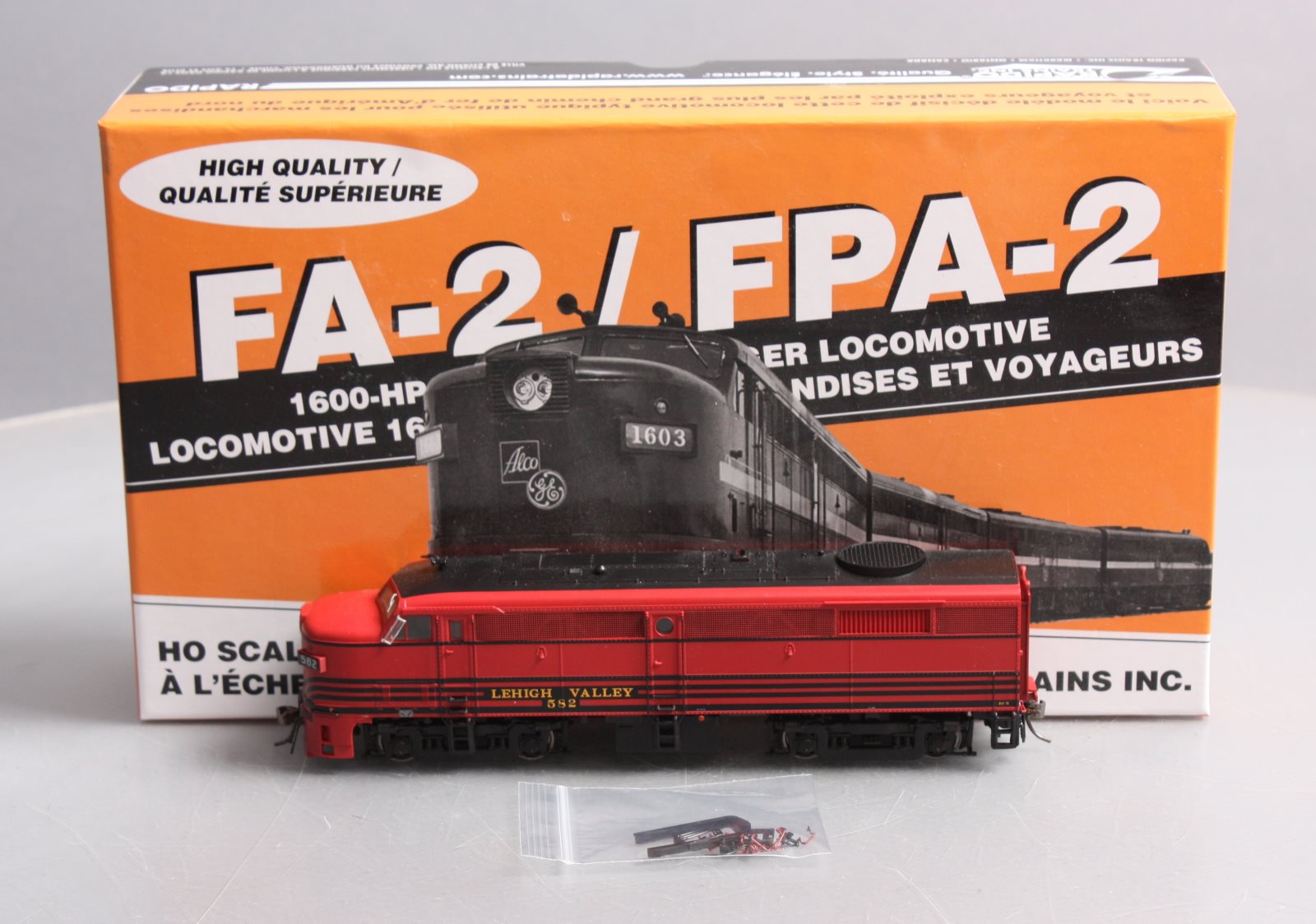 Rapido Trains 21036 HO Lehigh Valley ALCO FA-2 Diesel Loco Standard DC #582