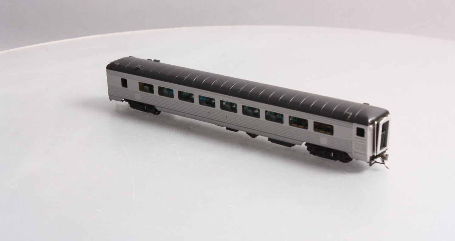 Rapido Trains 17198 HO Scale Unlettered 36-Seat Parlor Car