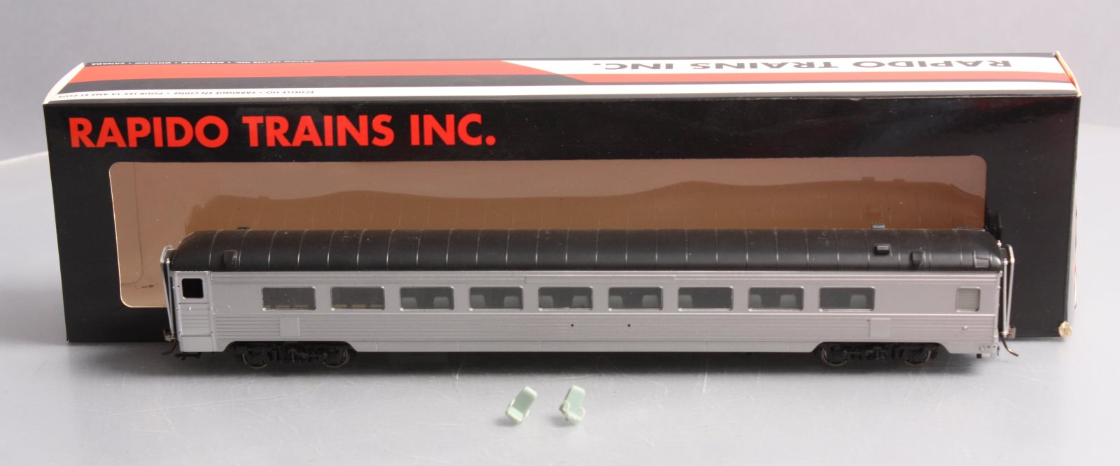 Rapido Trains 17198 HO Scale Unlettered 36-Seat Parlor Car