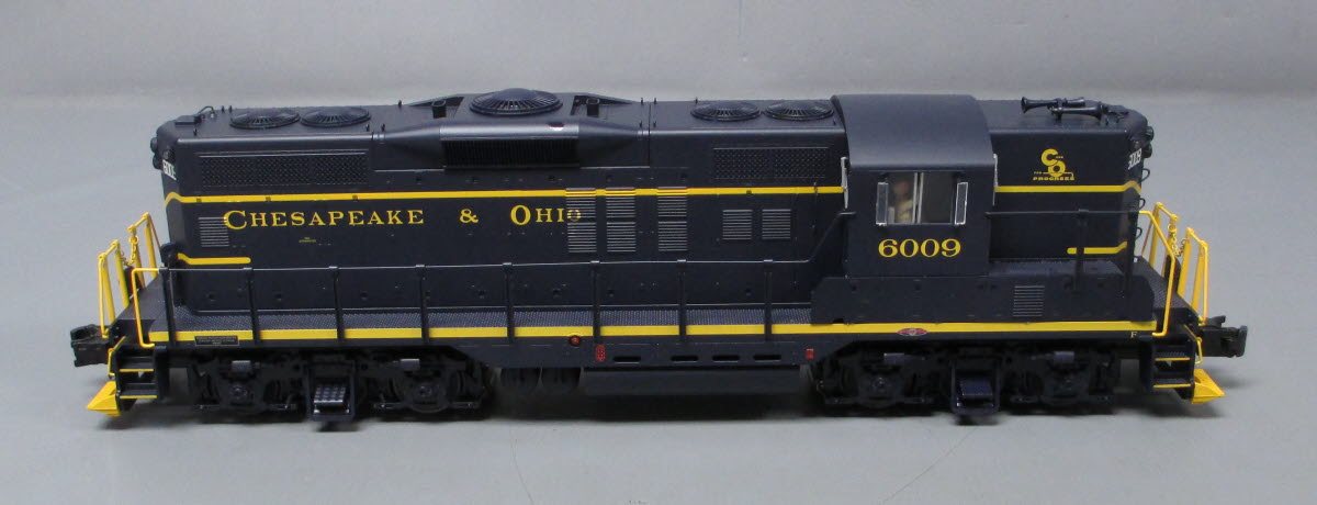 Atlas 1423-1 O Gauge C&O GP-9 Diesel Locomotive #6009 w/TMCC (3-Rail) LN/Box