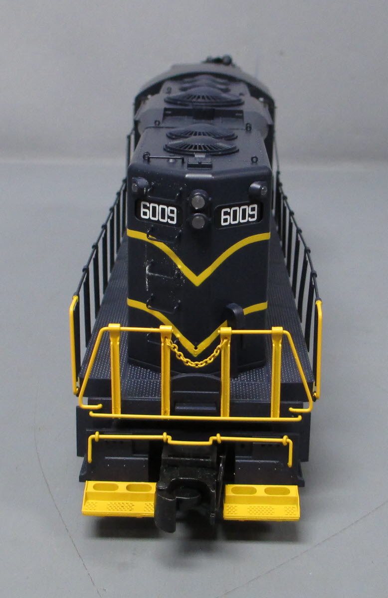 Atlas 1423-1 O Gauge C&O GP-9 Diesel Locomotive #6009 w/TMCC (3-Rail) LN/Box