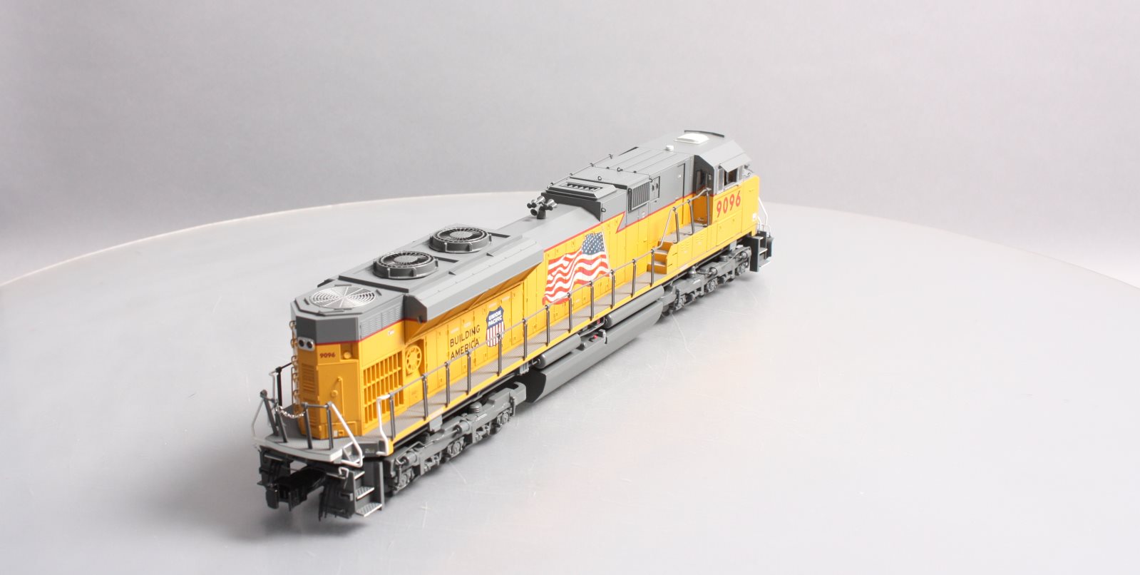 Lionel 2033321 O Union Pacific BTO SD70AH Diesel Locomotive #9096