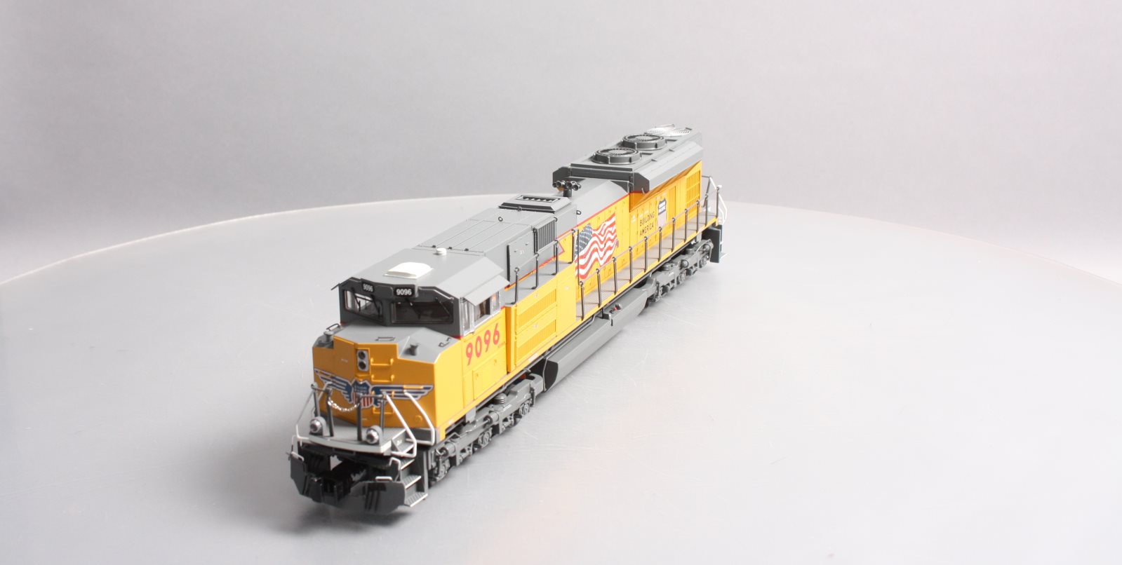Lionel 2033321 O Union Pacific BTO SD70AH Diesel Locomotive #9096