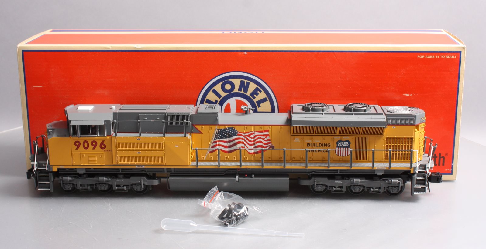 Lionel 2033321 O Union Pacific BTO SD70AH Diesel Locomotive #9096