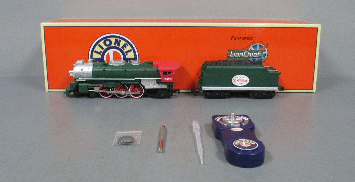 Lionel 6-83214 O North Pole Central LionChief Plus 4-6-2 Pacific Steam Loco #25
