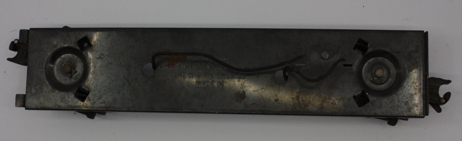Lionel 3424-01 Brakeman Car Frame with Trucks and Wires