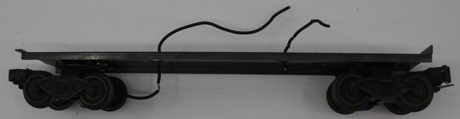 Lionel 3424-01 Brakeman Car Frame with Trucks and Wires