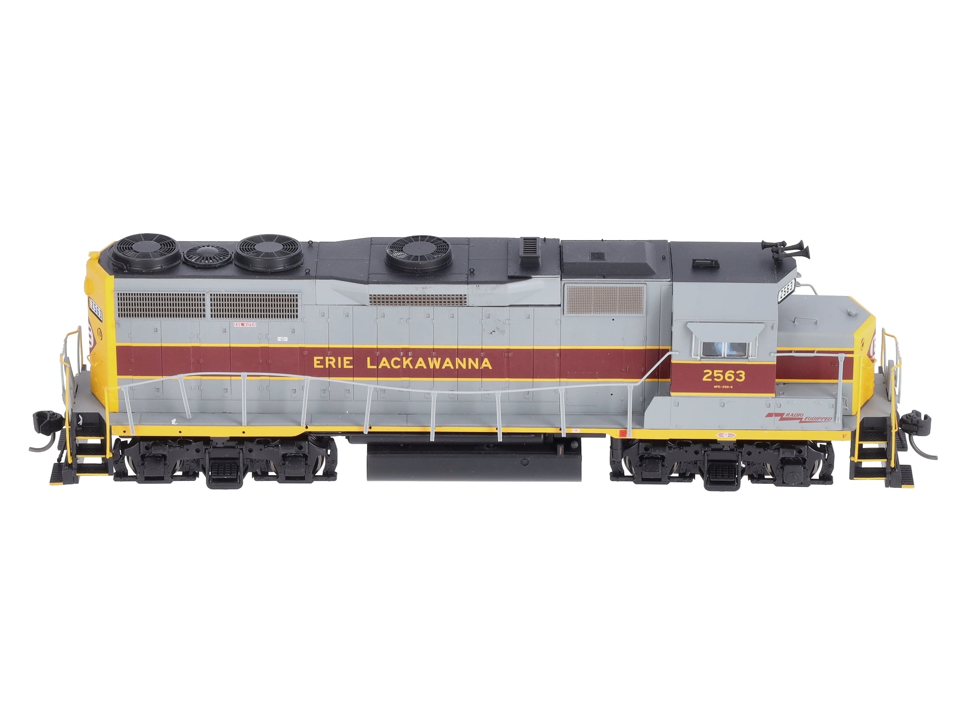 Walthers 920-49156 HO Scale Erie Lackawanna Diesel Locomotive #2563