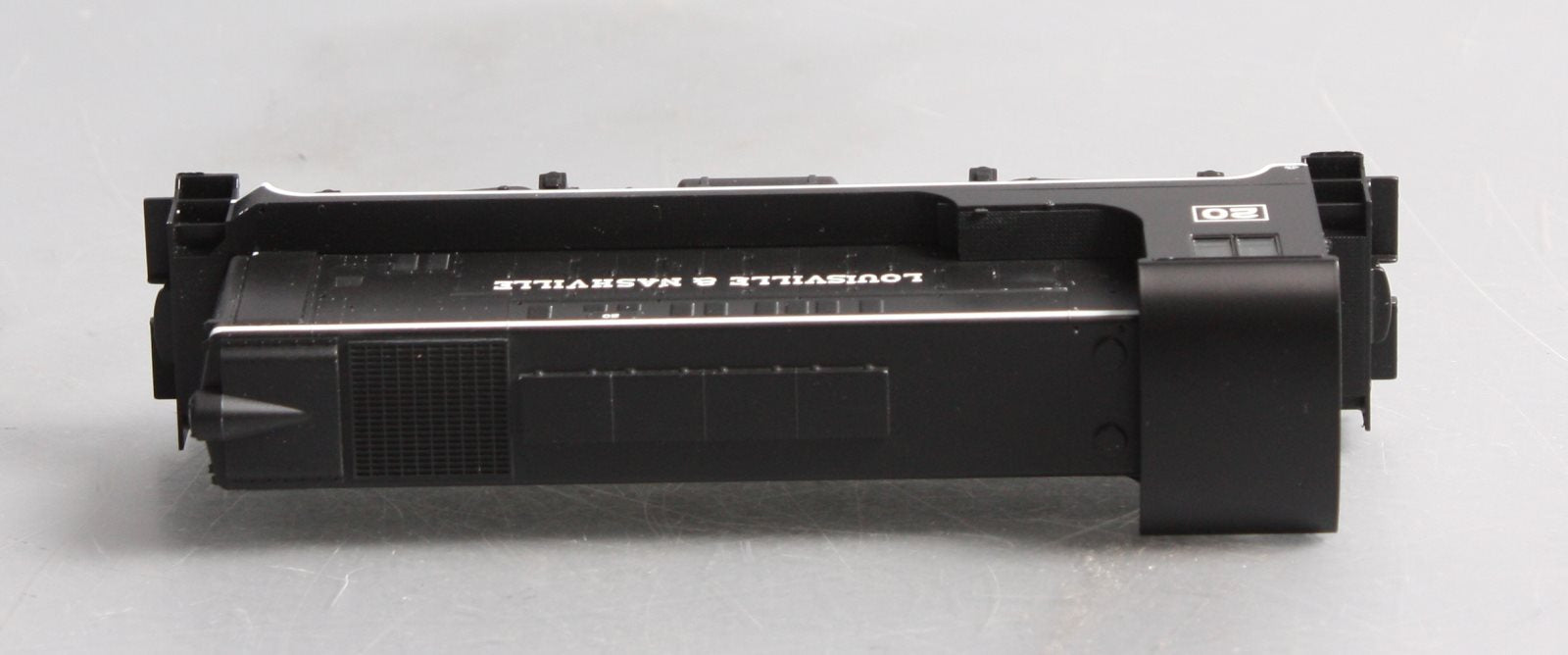Stewart 4638 HO Louisville & Nashville Diesel Baldwin VO-660 #20 Phase II