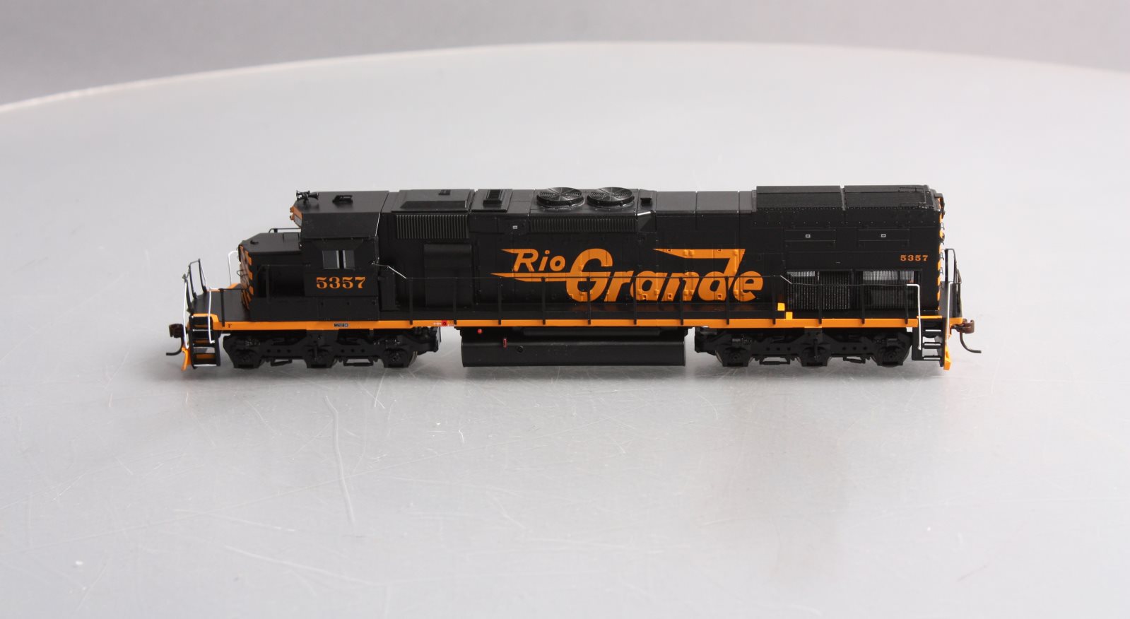 Athearn 95107 HO Scale Rio Grande SD40T-2 Diesel Locomotive #5357 LN/Box