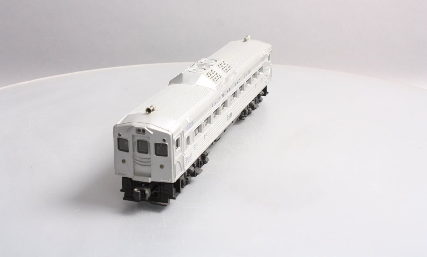 Lionel 2559 Vintage O Baltimore & Ohio RDC Non-Powered Passenger Car