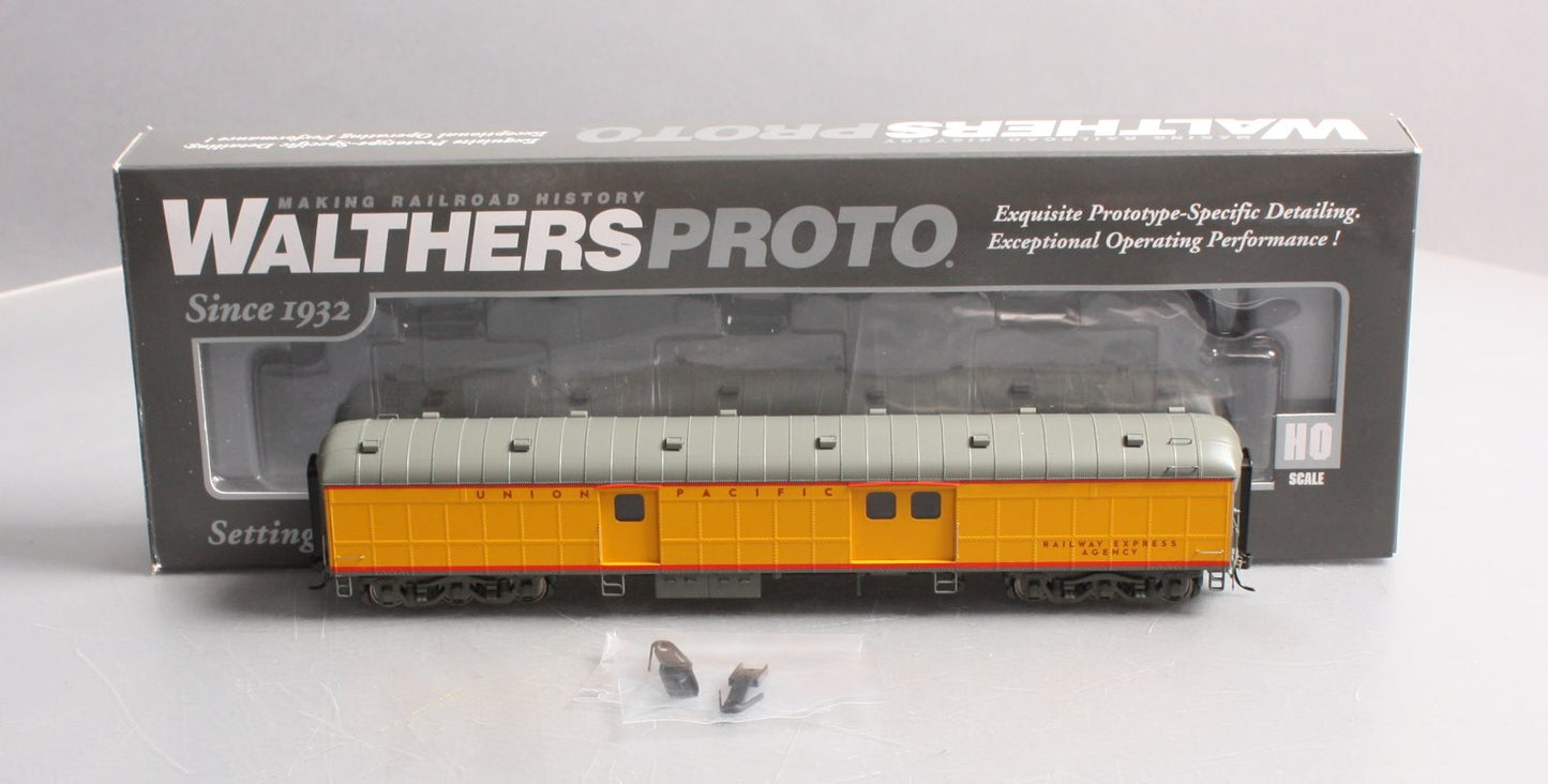 Walthers 920-17364 HO Union Pacific 70' ACF Arched-Roof Baggage Car LN/Box