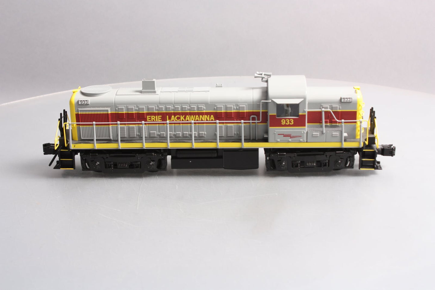 K-Line 6-22280 O Gauge Erie RS-3 Diesel Locomotive #933 w/TMCC&RailSounds