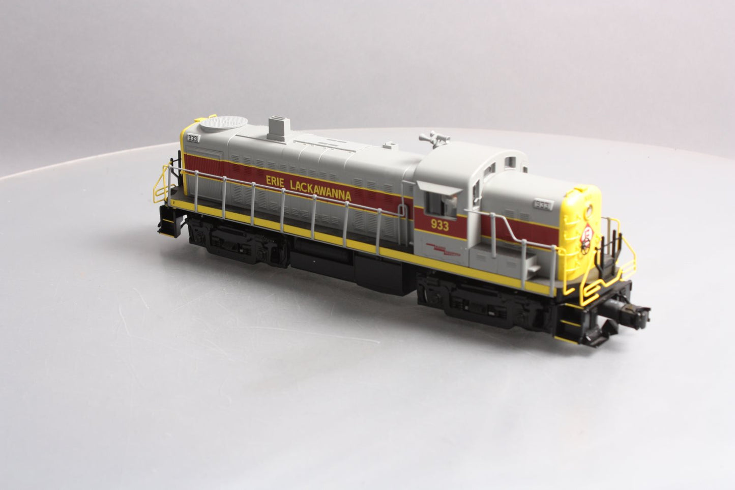 K-Line 6-22280 O Gauge Erie RS-3 Diesel Locomotive #933 w/TMCC&RailSounds