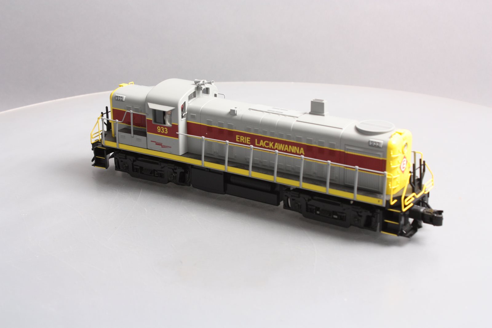 K-Line 6-22280 O Gauge Erie RS-3 Diesel Locomotive #933 w/TMCC&RailSounds